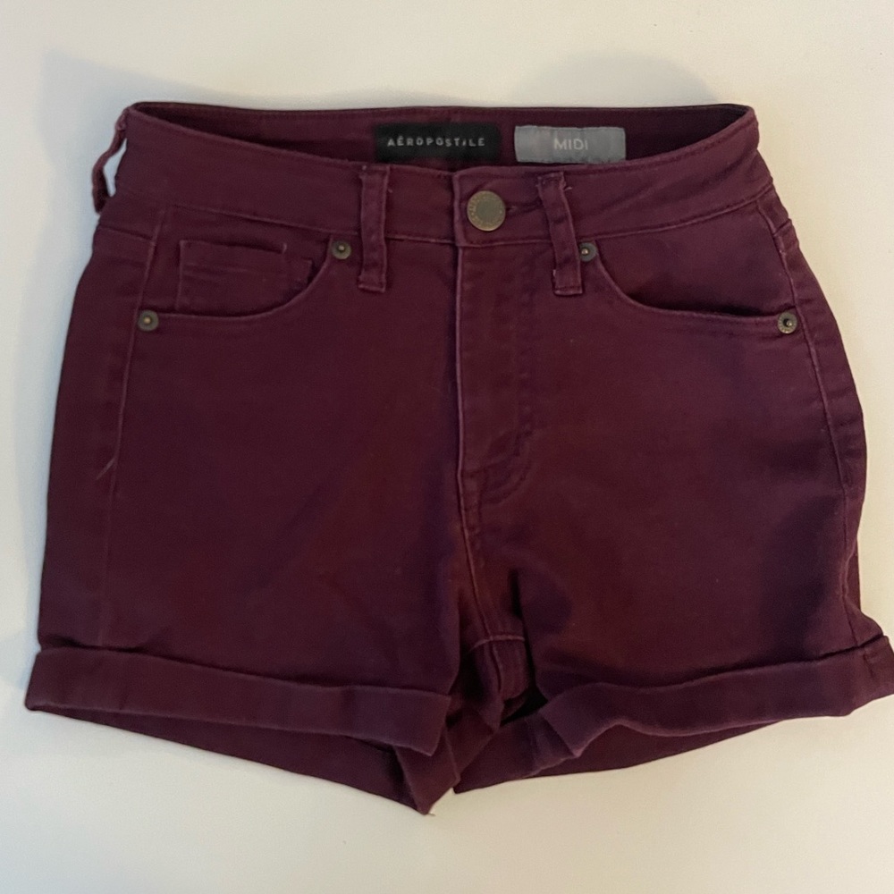 Aero midi shorts